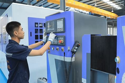 cnc programming|CNC Programming Essentials: A Beginner's Guide .